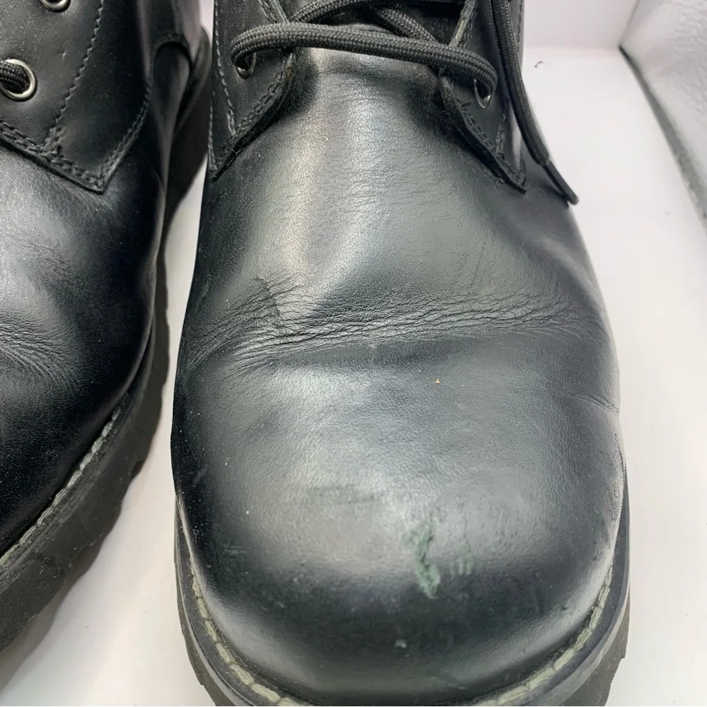 UGG Men's Seton Waterproof Chukka Boot Size12 GUC per owned black leather winter
